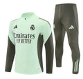 Real Madrid Kinder-Trainingsanzug 2025/26