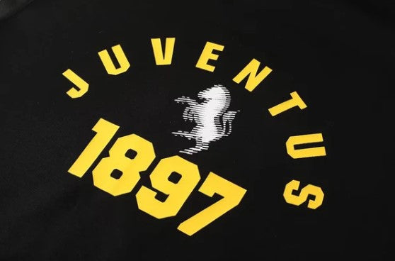 Juventus Trainingsanzug 2025/26