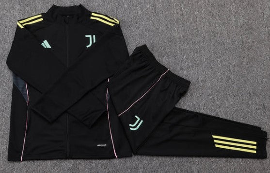 Juventus Tracksuit 2025/26
