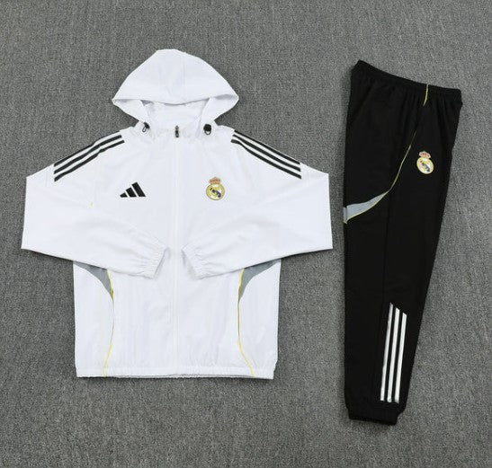 Real Madrid Wasserdichter Trainingsanzug 2025/26
