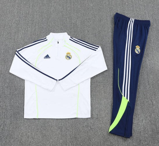 Real Madrid Kinder-Trainingsanzug 2025/26