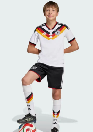 Kit Alemanha Casa 2026/27 - Infantil (com Meias)