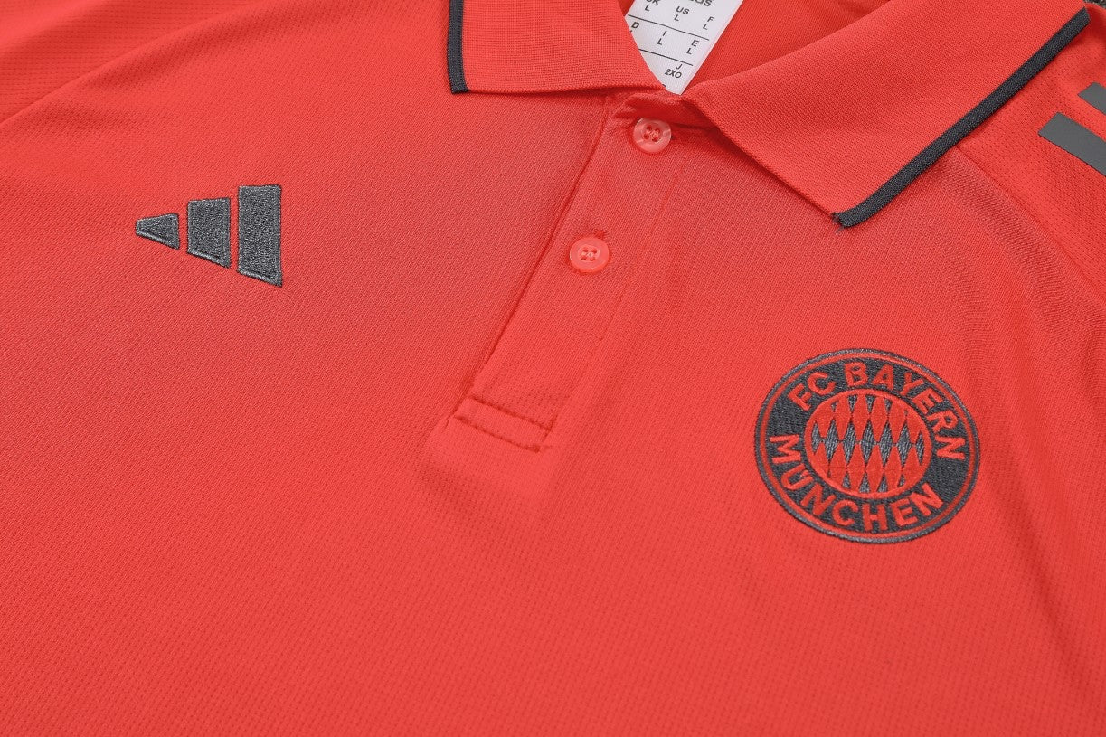 Conjunto de Polo do Bayern de Munique 2025/26