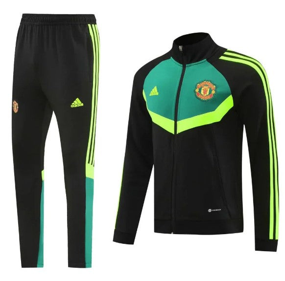 Manchester United Trainingsanzug 2024/25