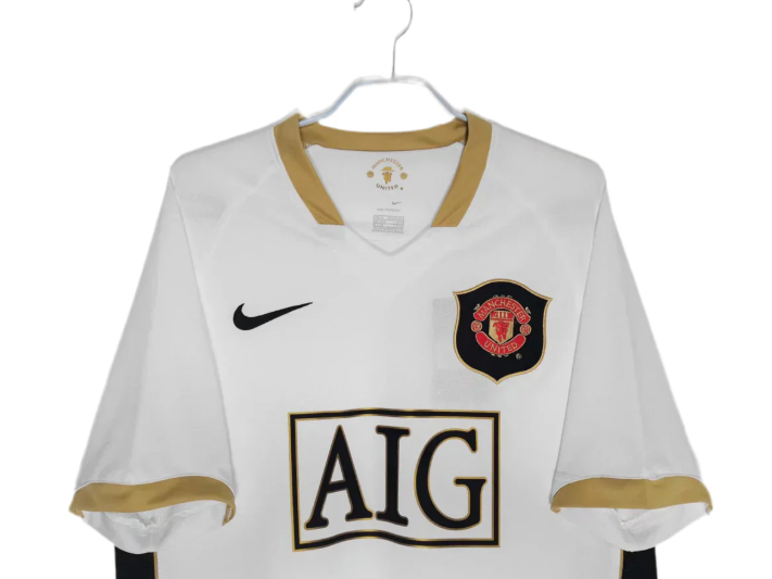 Manchester United Retro Shirt 2006