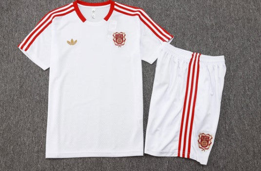 Bayern Munich Training Set 2025/26