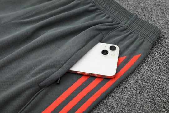 Bayern Munich Training Set 2025/26 - Kids