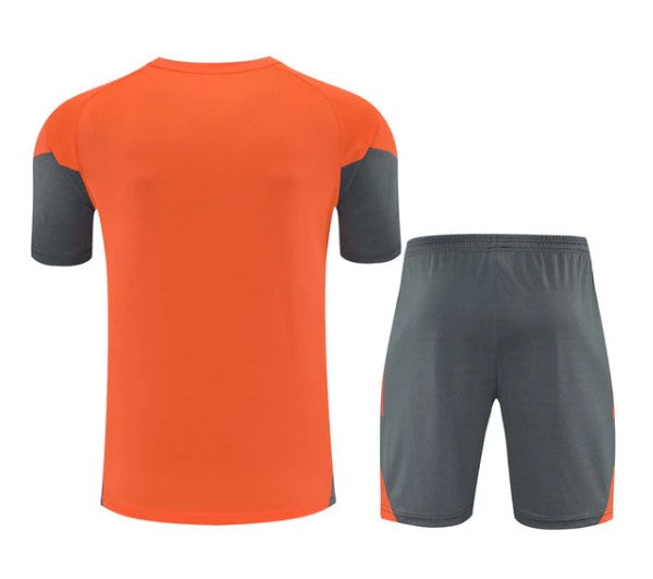 Bayern Munich Training Set 2025/26 - Kids