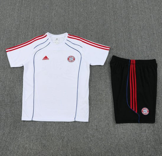 Bayern Munich Training Set 2025/26
