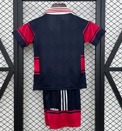 Bayern Munich Retro 1997 Kit - Kids