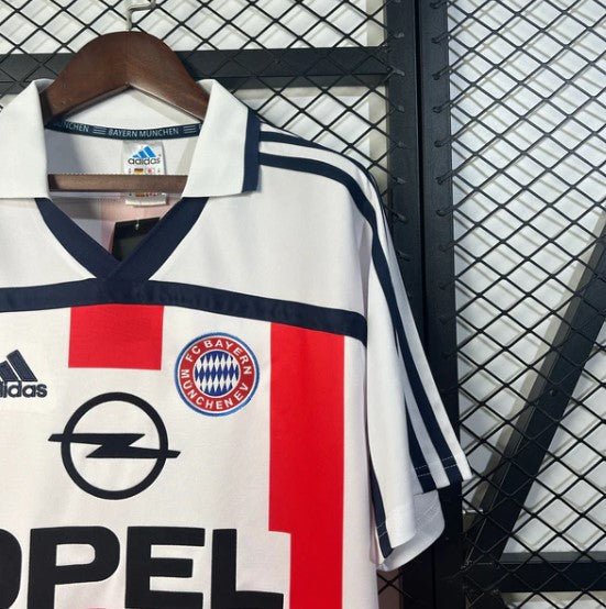 FC Bayern München Retro Trikot 2003