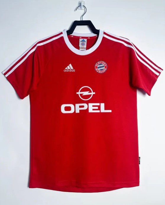 FC Bayern München Retro Trikot 2003