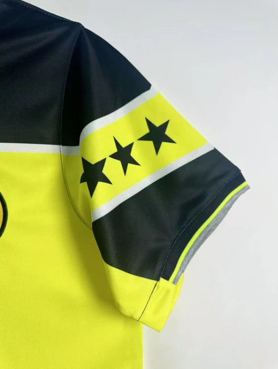 Borussia Dortmund Retro Shirt 1997