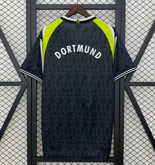Borussia Dortmund Retro Shirt 1995