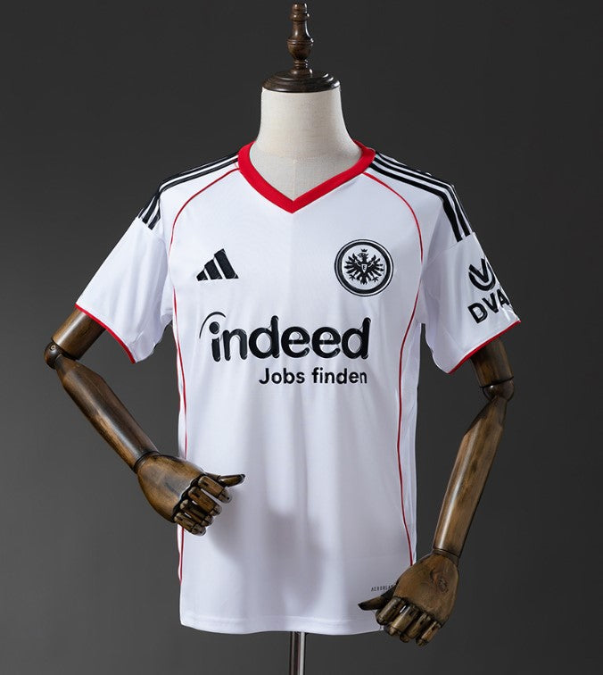 Camisa Reserva do Eintracht Frankfurt 2025/26