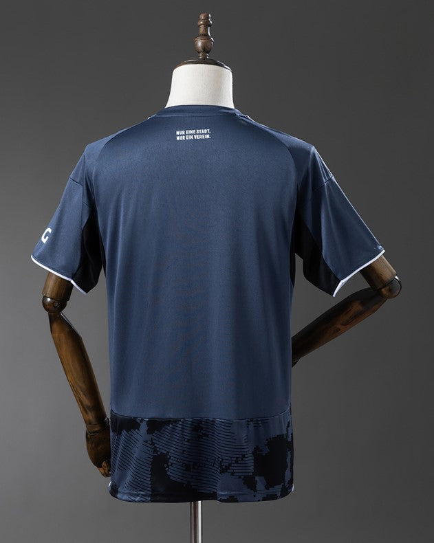 Eintracht Frankfurt Auswärtstrikot 2025/26