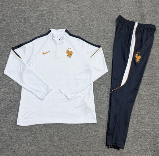 France Kids Tracksuit 2026/27