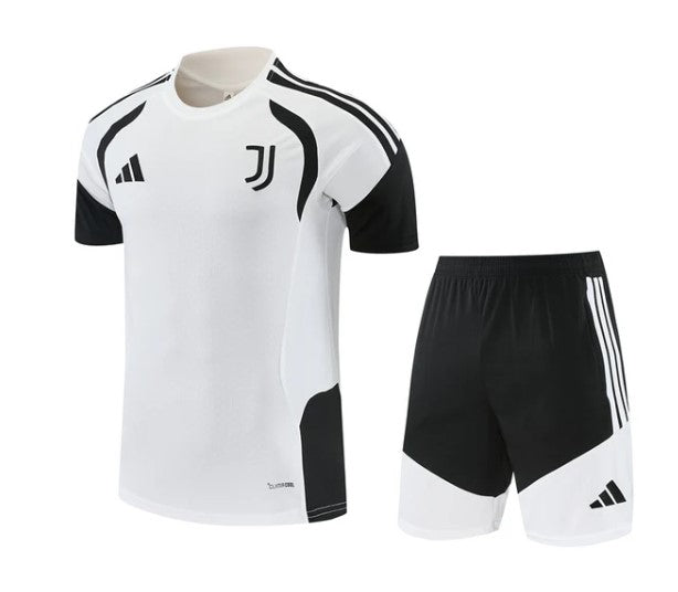 Juventus Training Set 2026/27