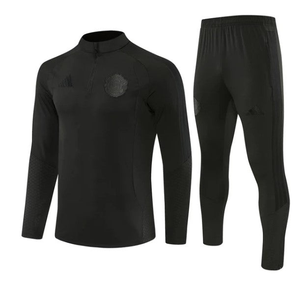 Manchester United Tracksuit 2026/27
