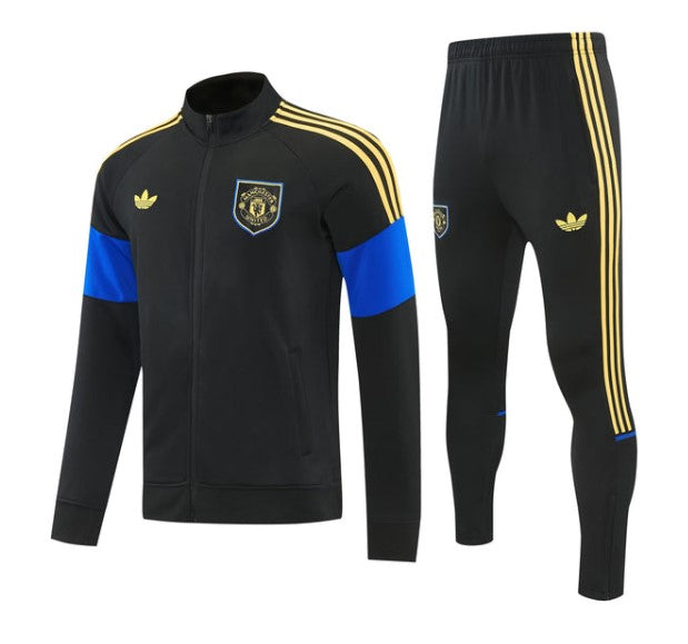 Manchester United Tracksuit 2026/27
