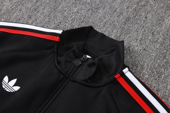 Manchester United Tracksuit 2026/27