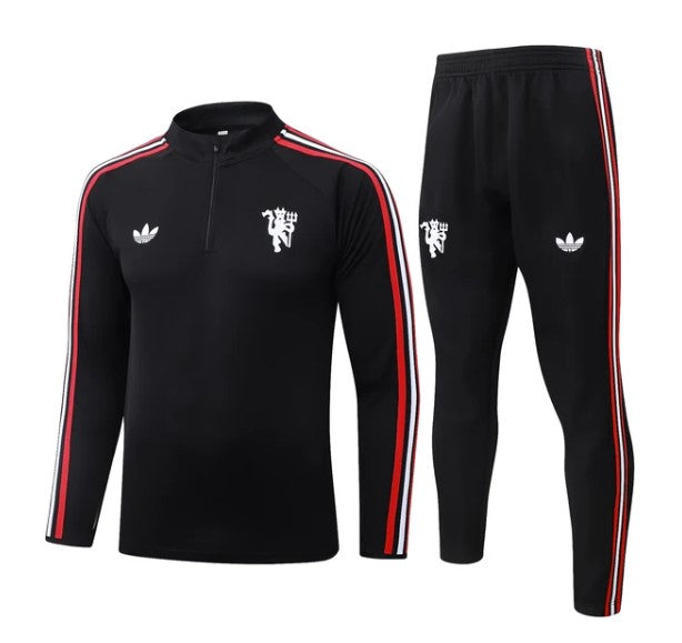 Manchester United Tracksuit 2026/27