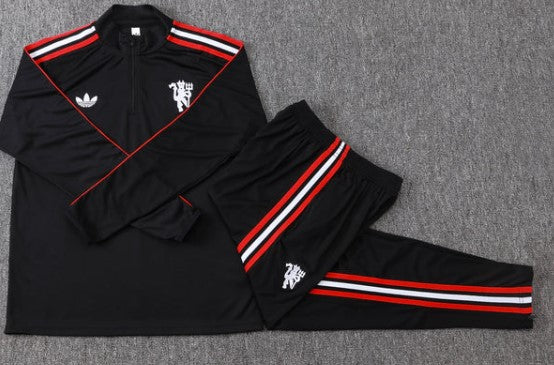 Manchester United Tracksuit 2026/27