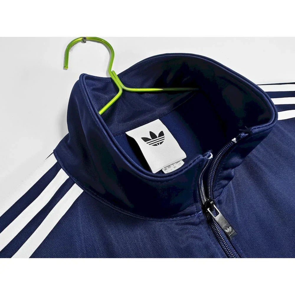 Oasis Windbreaker 2025
