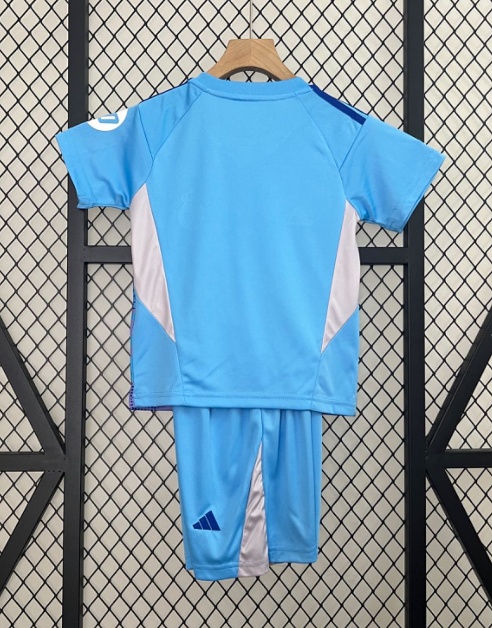 Kit Real Madrid 2024/25 - Infantil