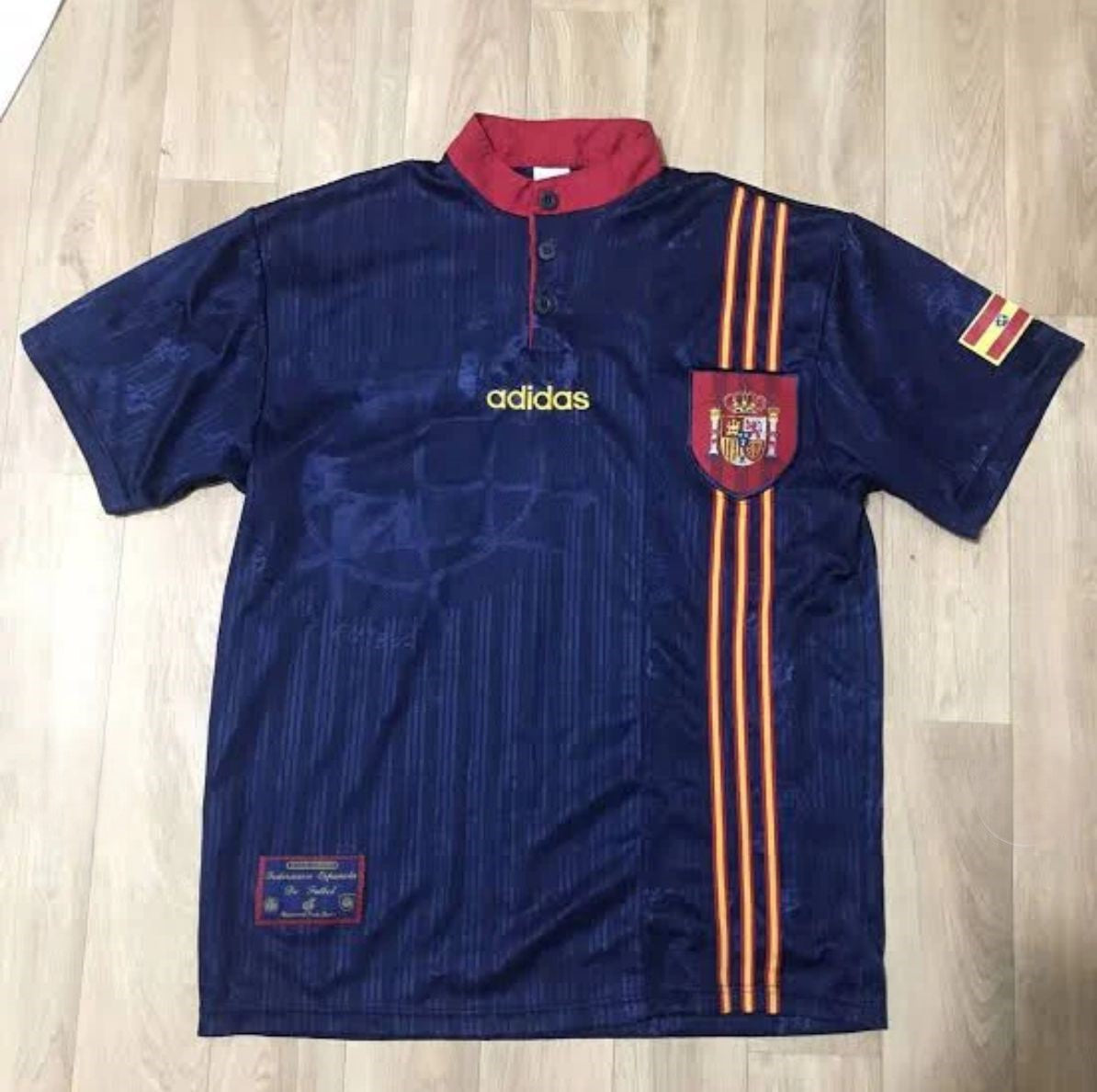 Camisa Retrô da Espanha 1996
