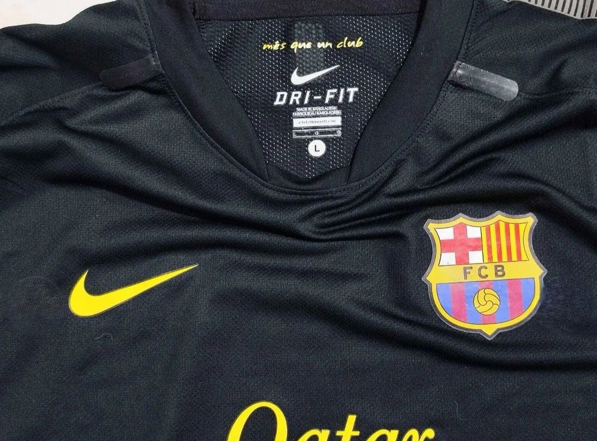 FC Barcelona Retro Shirt 2011 - With Patch