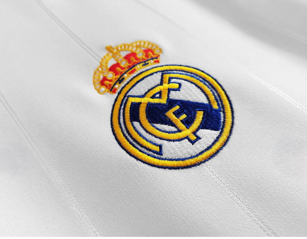 Camisa retrô do Real Madrid 2012