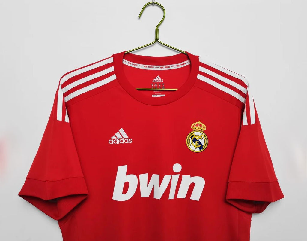Camisa Retrô Real Madrid 2011