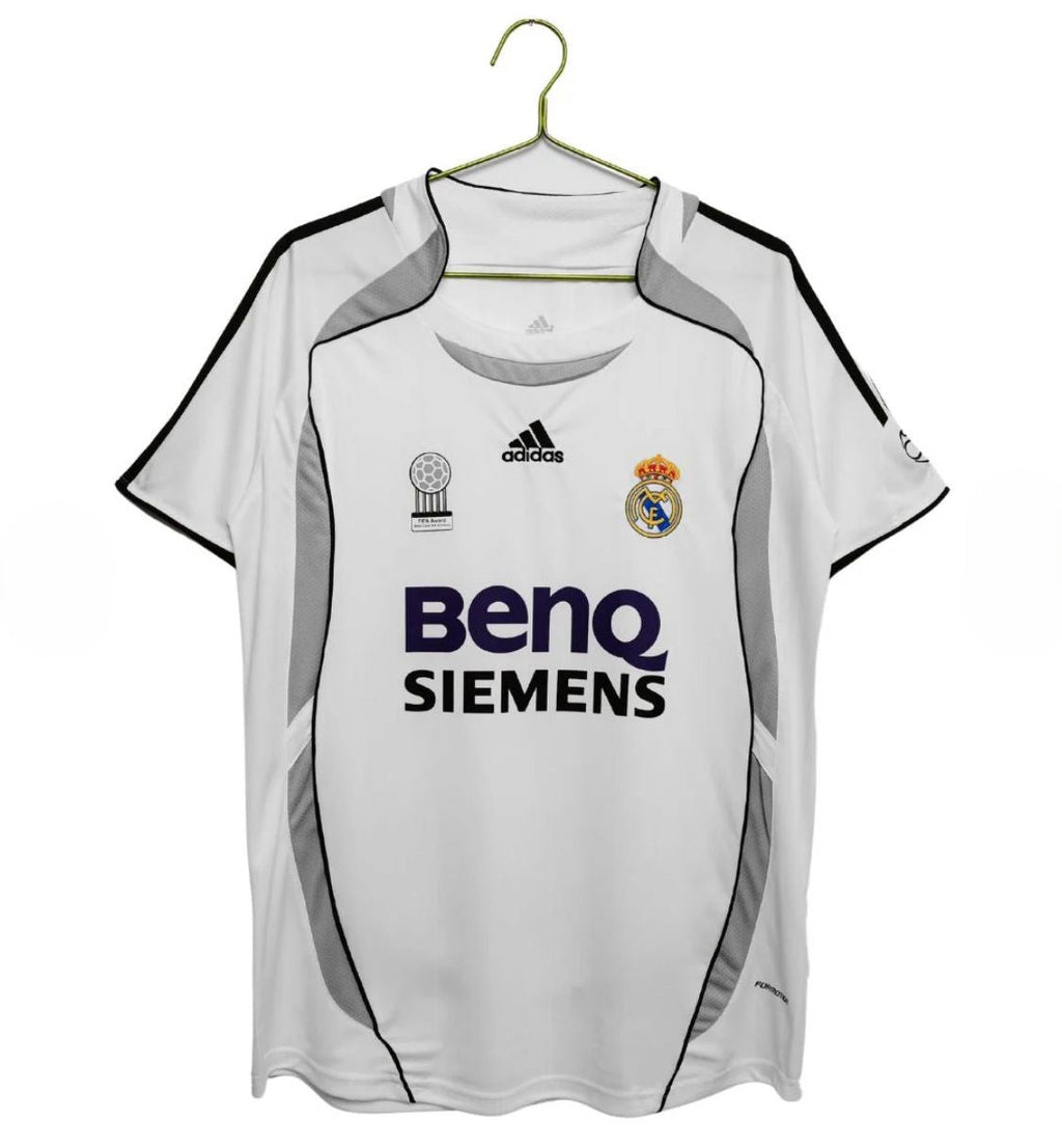 Real Madrid Retro Shirt  2006