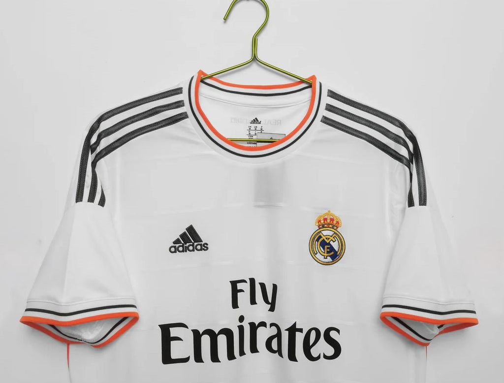 Camisa retrô Real Madrid 2013