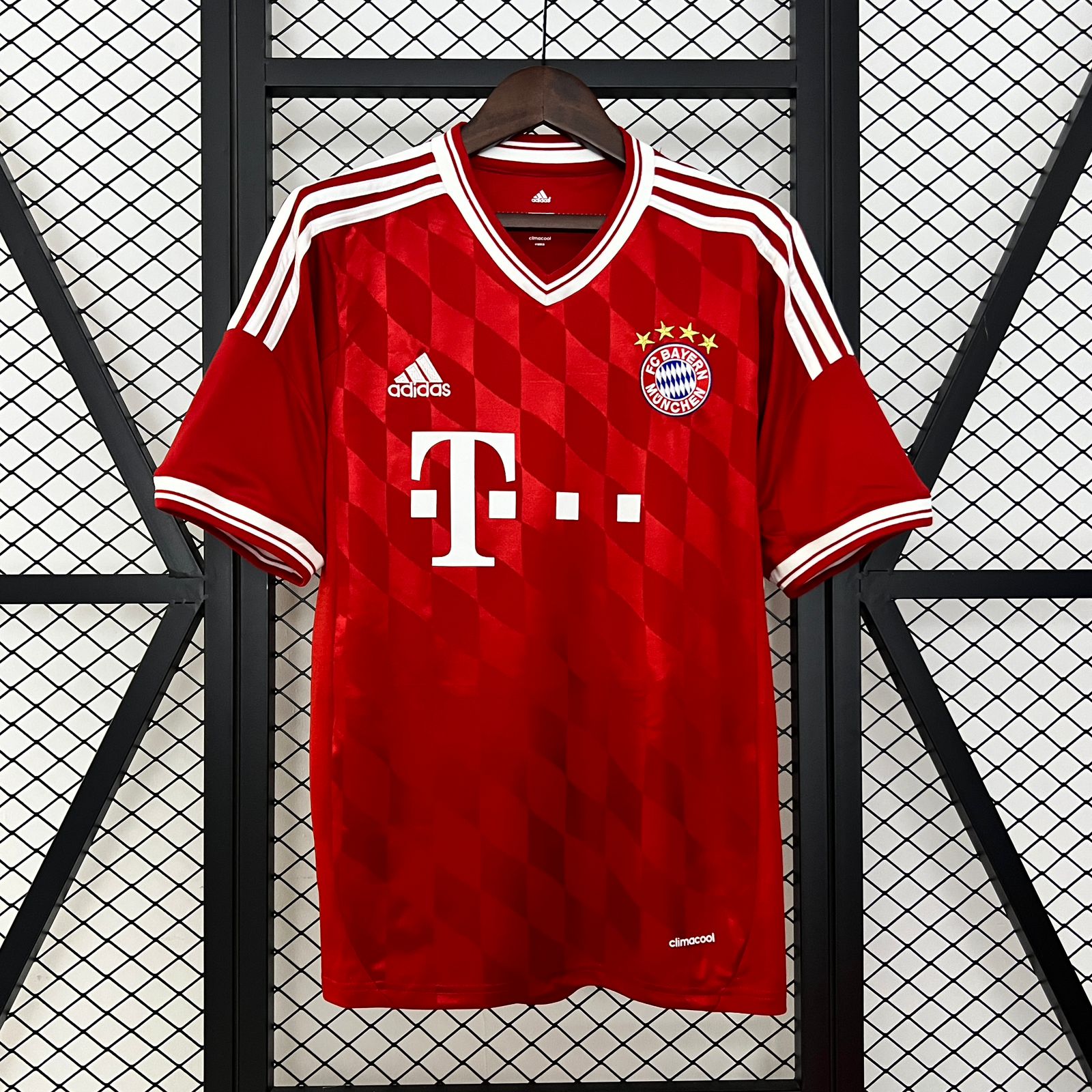 Bayern Munich Retro Shirt 2013