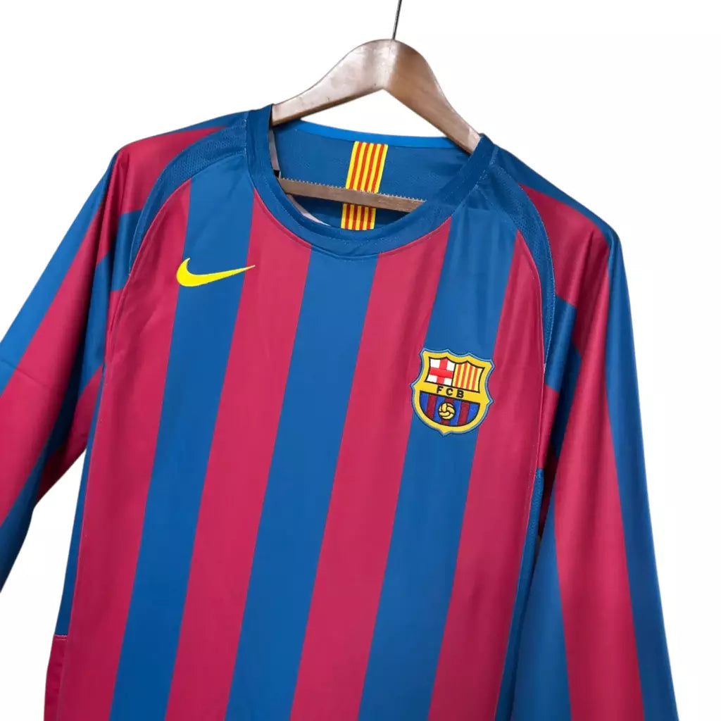 FC Barcelona Retro Shirt 2005/06 - Long Sleeve