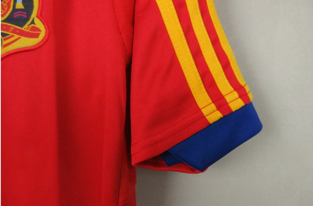 Spain Home Retro Shirt 2010 - With Patch