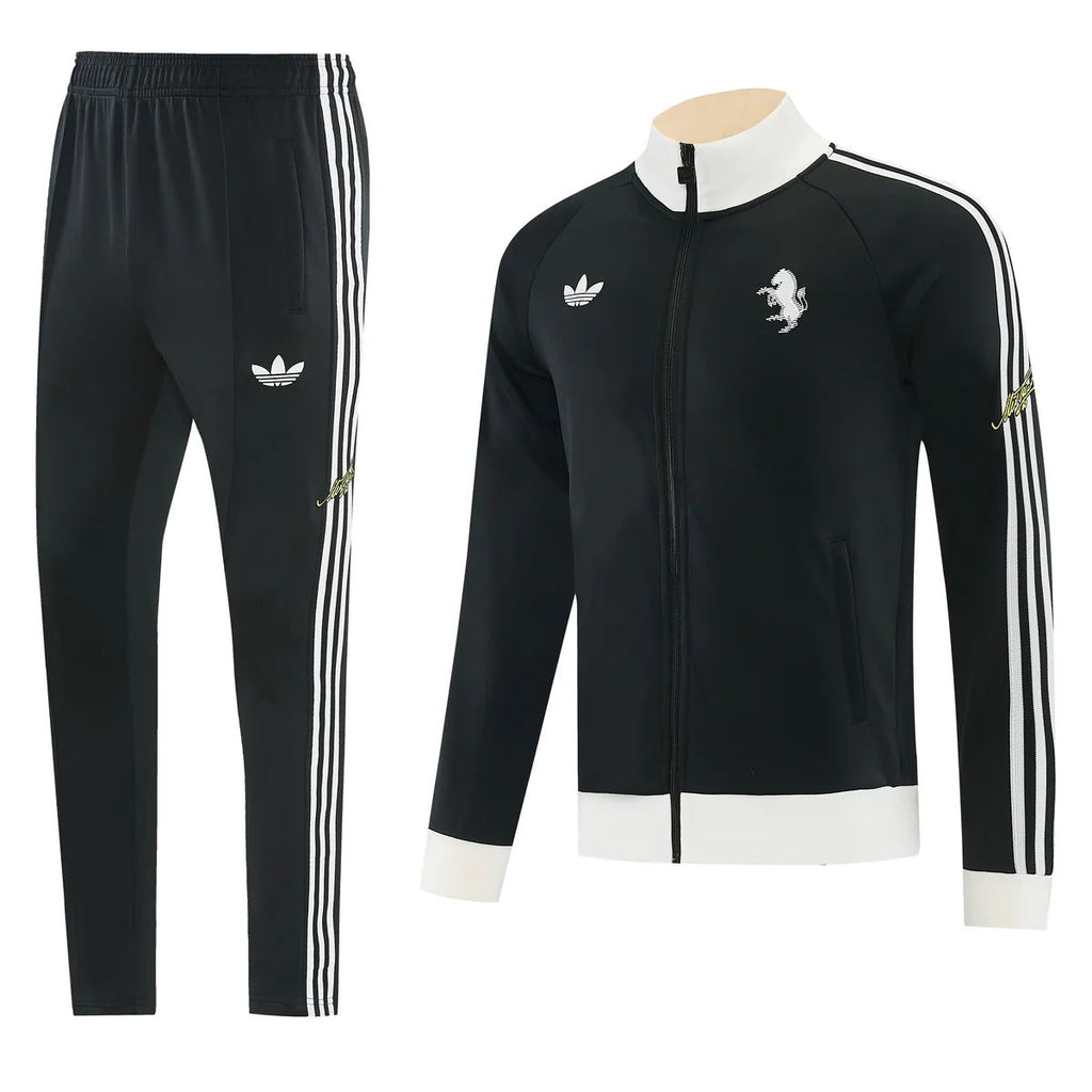 Juventus Tracksuit 2026/27