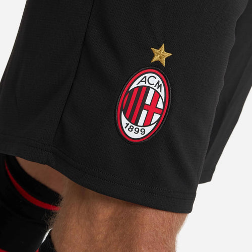 Short domicile AC Milan 2026/27