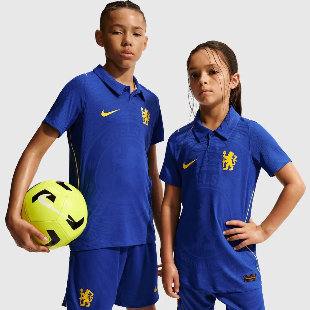 Chelsea FC Home 2026/27 Kit - Kids (with socks)