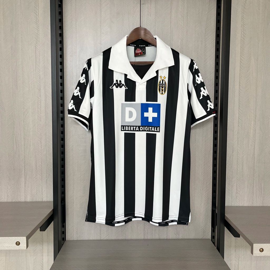 Juventus Retro Trikot 1999