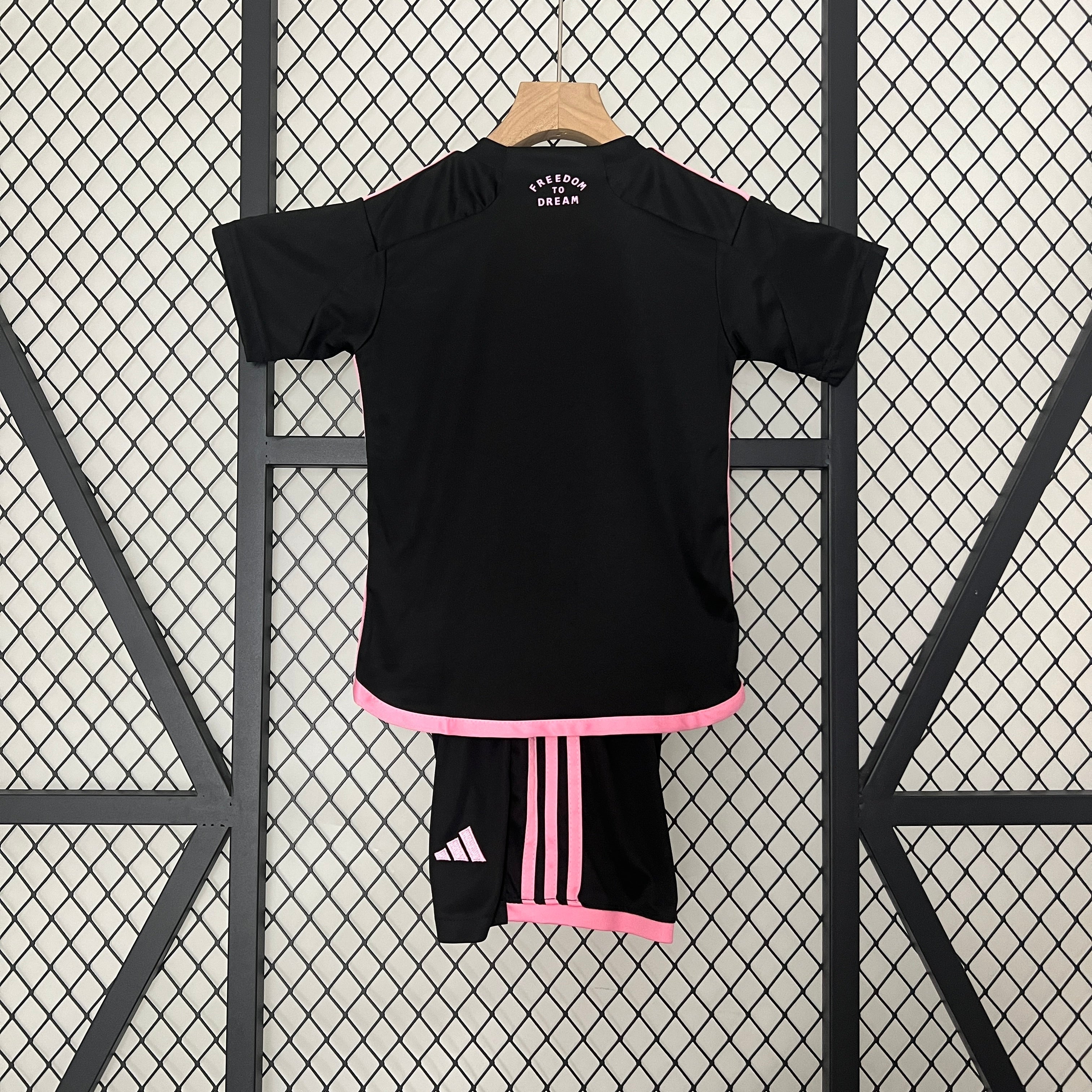 Inter Miami Away 2024/25 Kit - Kids