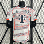 Camisa do Bayern de Munique Fora de Casa 2025/26 - Versão Jogador