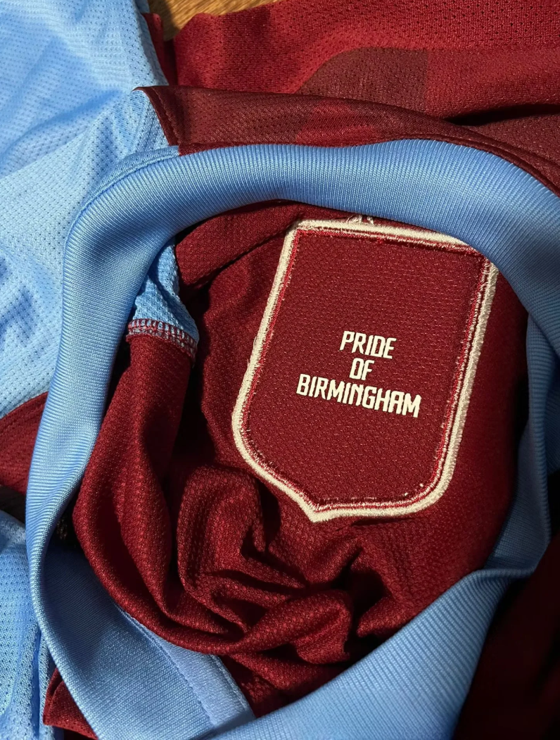 Aston Villa Retro Shirt 2011
