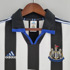 Newcastle United Retro Shirt 2000