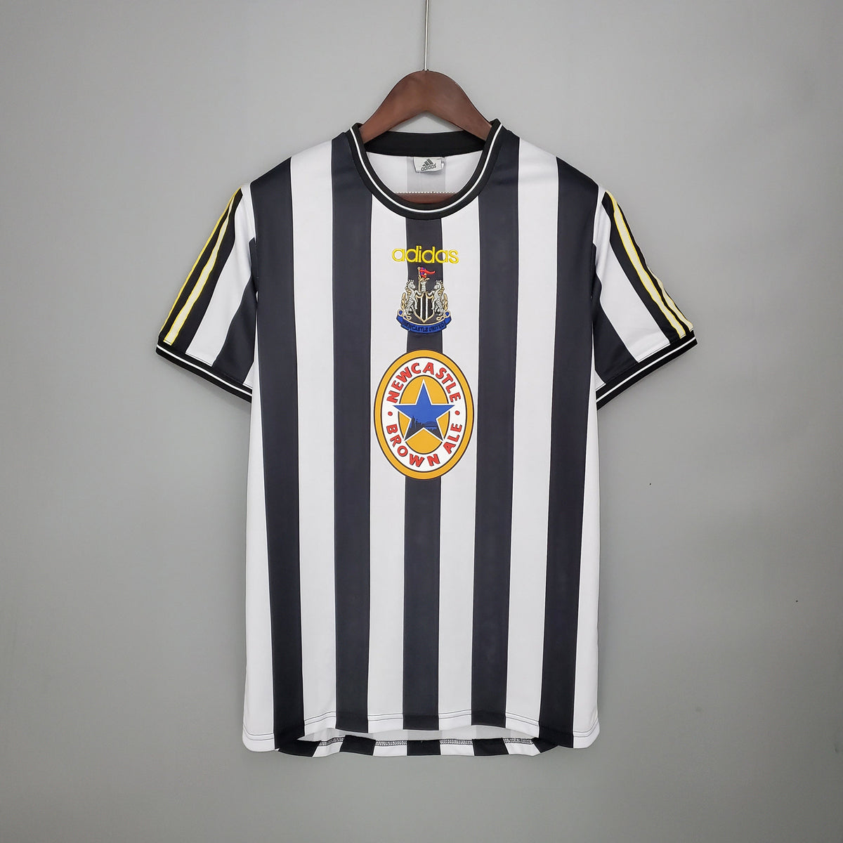 Newcastle United Retro Shirt 1997