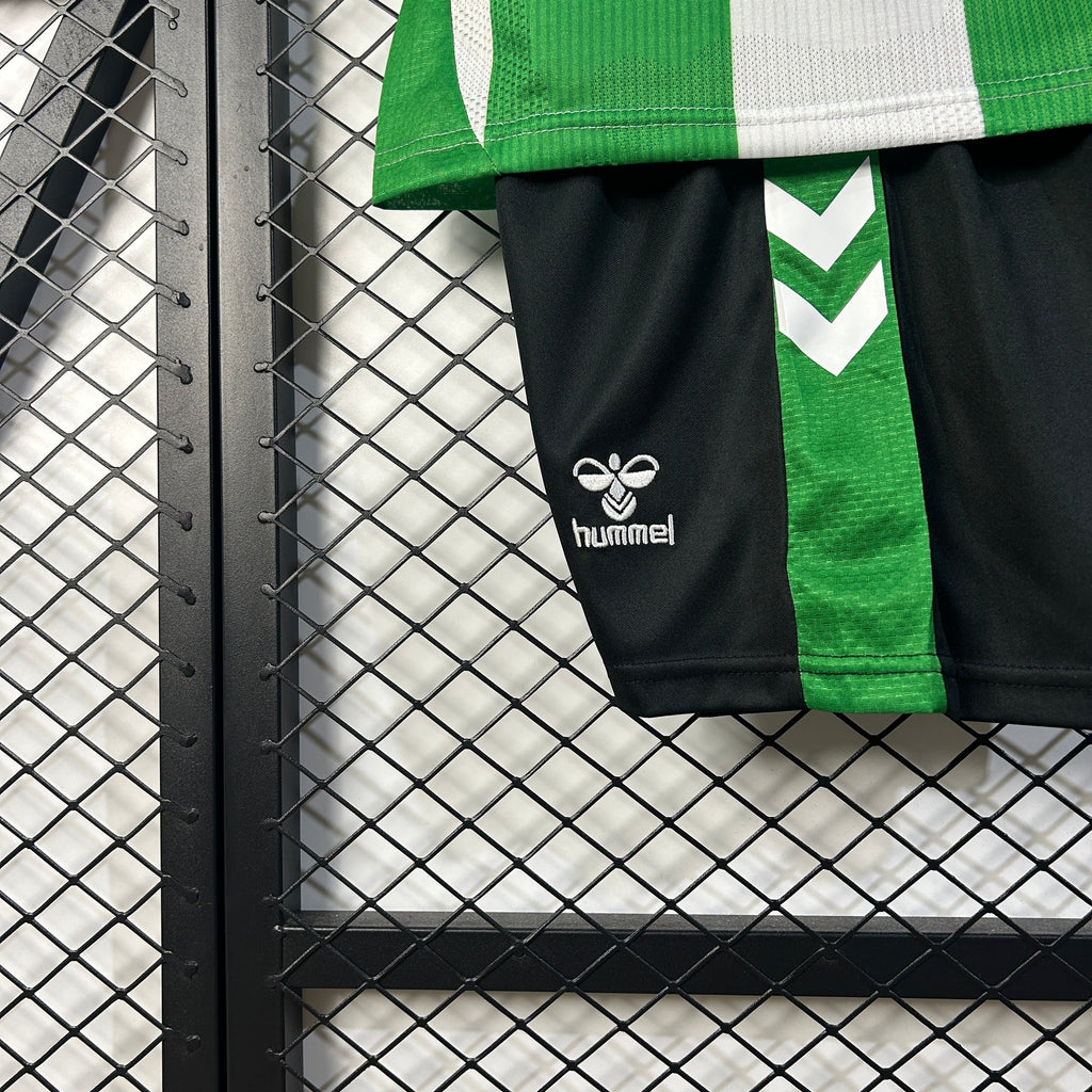 Kit Casa Real Betis 2025/26 - Infantil