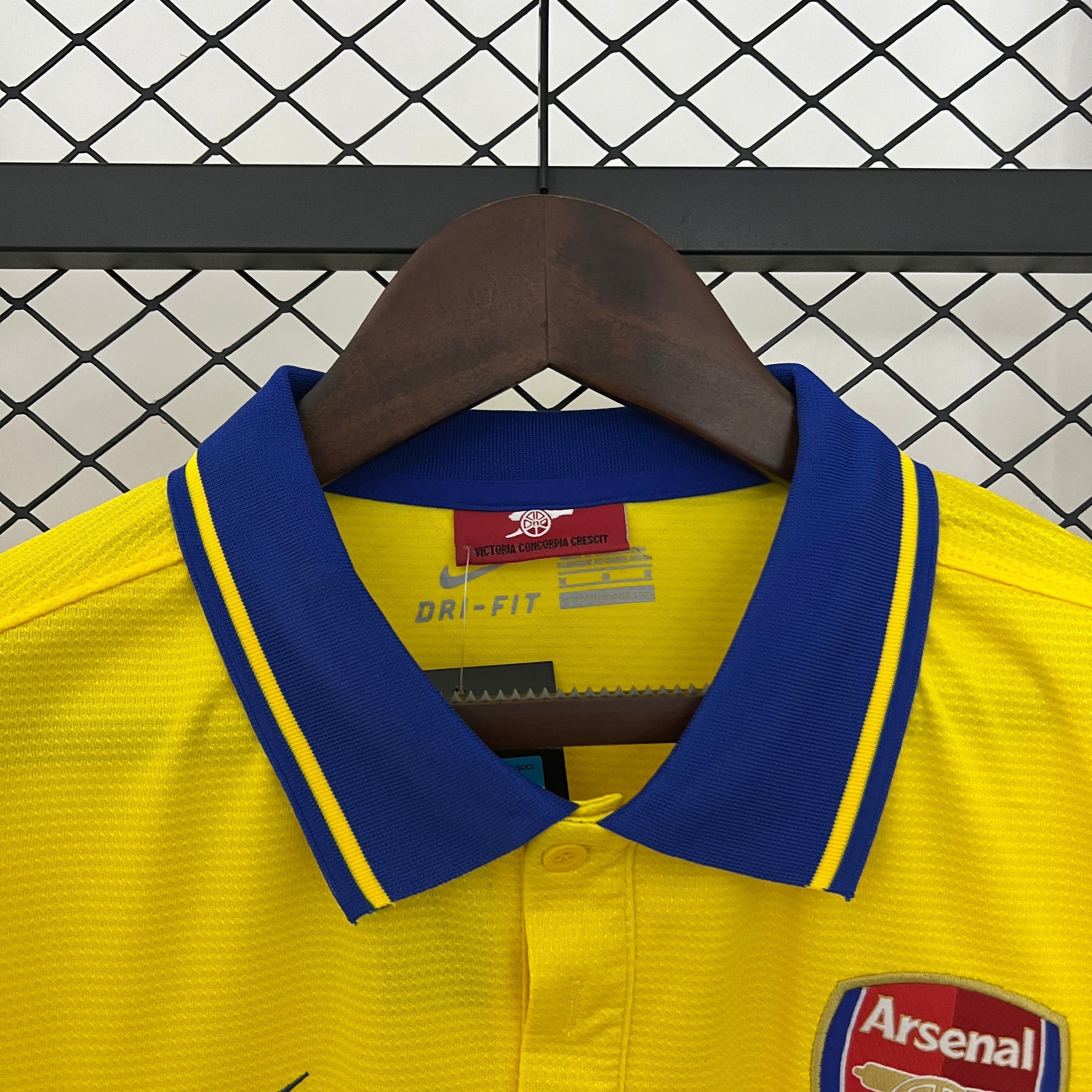 Arsenal Retro Shirt 2013