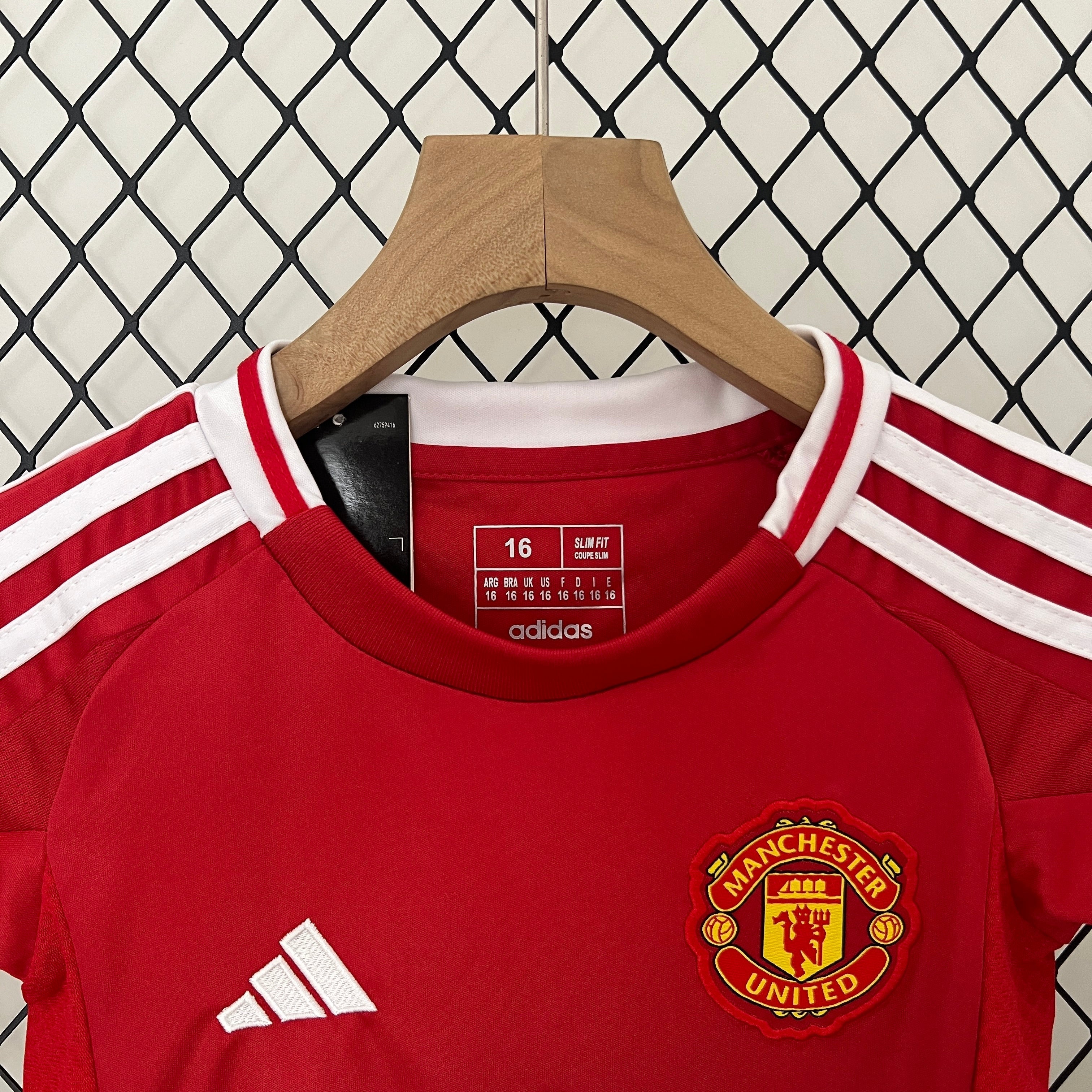 Manchester United Home 2024/25 Kit - Kids